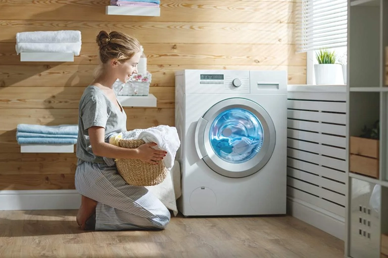 Hãy chọn loại áo choàng tắm nữ có thể giặt bằng máy