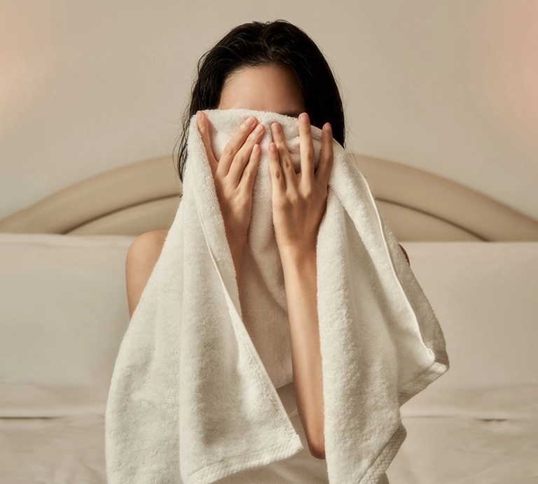 Sử dụng khăn mặt chất liệu 100% cotton bạn sẽ thấy chi phí bỏ ra là tương xứng
