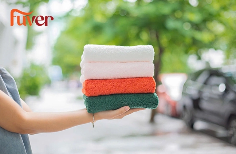 hãy chuẩn bị khăn từ nhà nếu bạn thấy không y tâm dùng khăn tắm trong nhà nghỉ