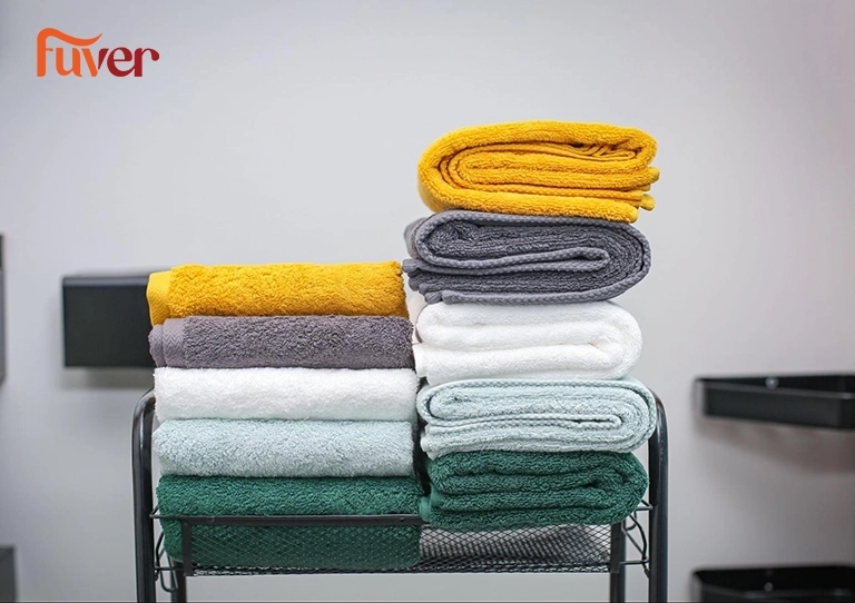 Dòng khăn tắm màu trắng 100% cotton USA kích thước lớn 70*130 cm