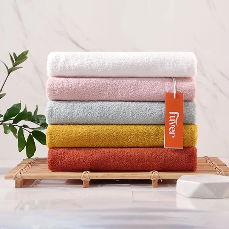 Khăn và áo choàng là món quà tặng doanh nghiệp đầy ý nghĩa