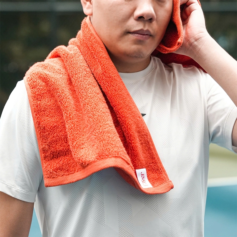 Mẫu khăn thể thao cotton Fuver có khả năng thấm hút nhanh và hiệu quả