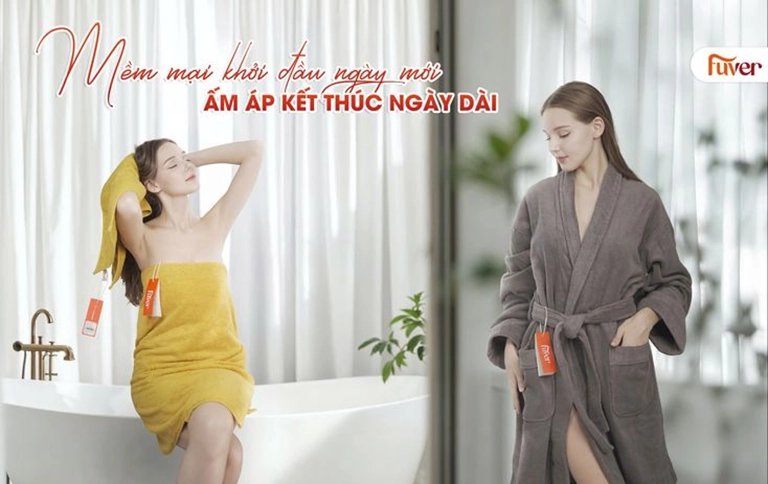 Lau khô và giữ ấm cơ thể bằng khăn tắm hoặc áo choàng tắm trong mùa đông